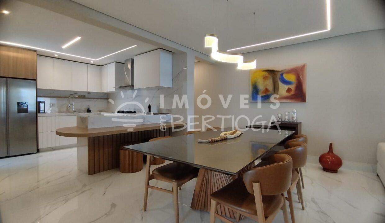 Apartamento-venda-BERTIOGA-RIVIERA-DE-SAO-LOURENCO-AP7713R-imobiliaria-na-riviera-imobiliaria-bertioga-2025-06-25_22-39-33_foto_rm-3
