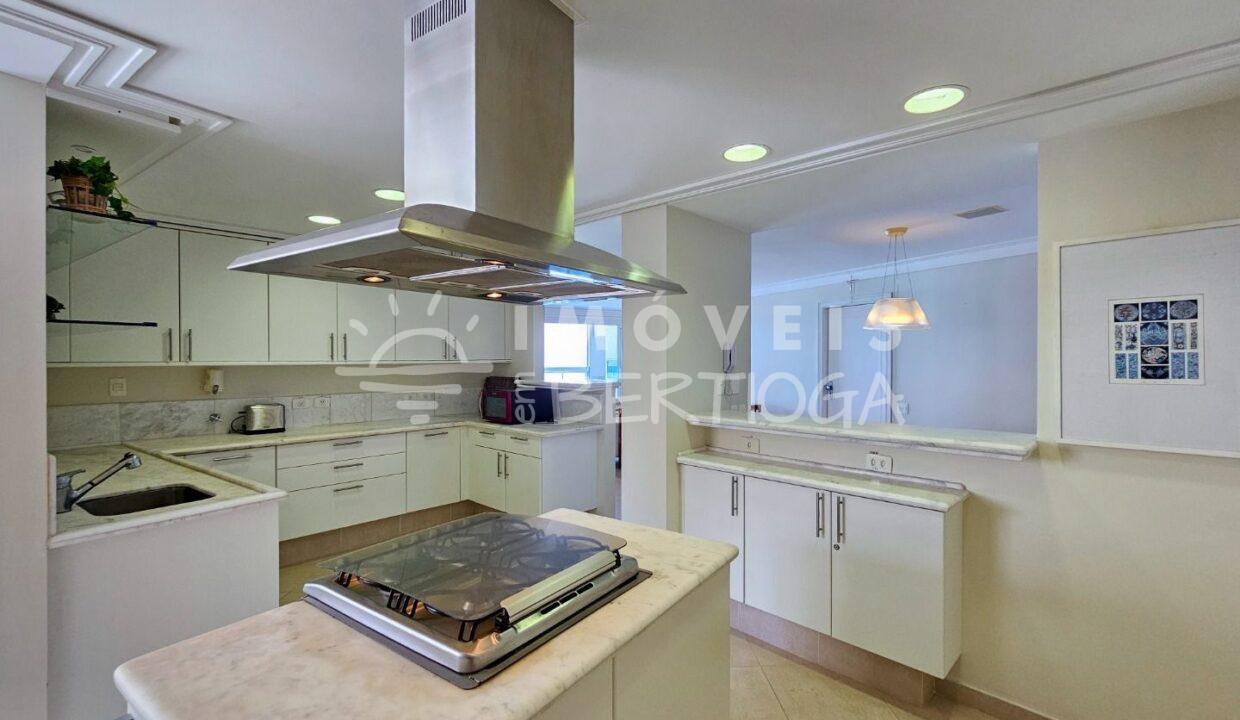 Apartamento-venda-BERTIOGA-RIVIERA-DE-SAO-LOURENCO-AP7929R-imobiliaria-na-riviera-imobiliaria-bertioga-2025-06-26_18-05-48_foto_rm-11