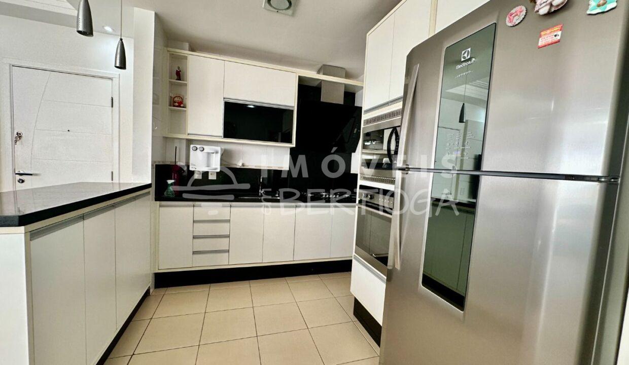 Apartamento-venda-Bertioga-Praia-da-Enseada-AP0696G-imobiliaria-bertioga-2025-06-30_19-29-49_foto_gi-10
