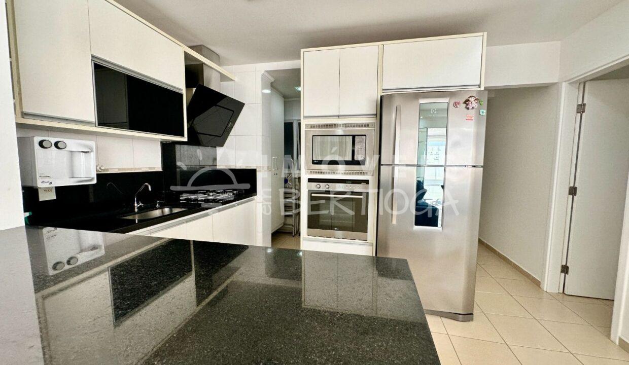 Apartamento-venda-Bertioga-Praia-da-Enseada-AP0696G-imobiliaria-bertioga-2025-06-30_19-29-49_foto_gi-11