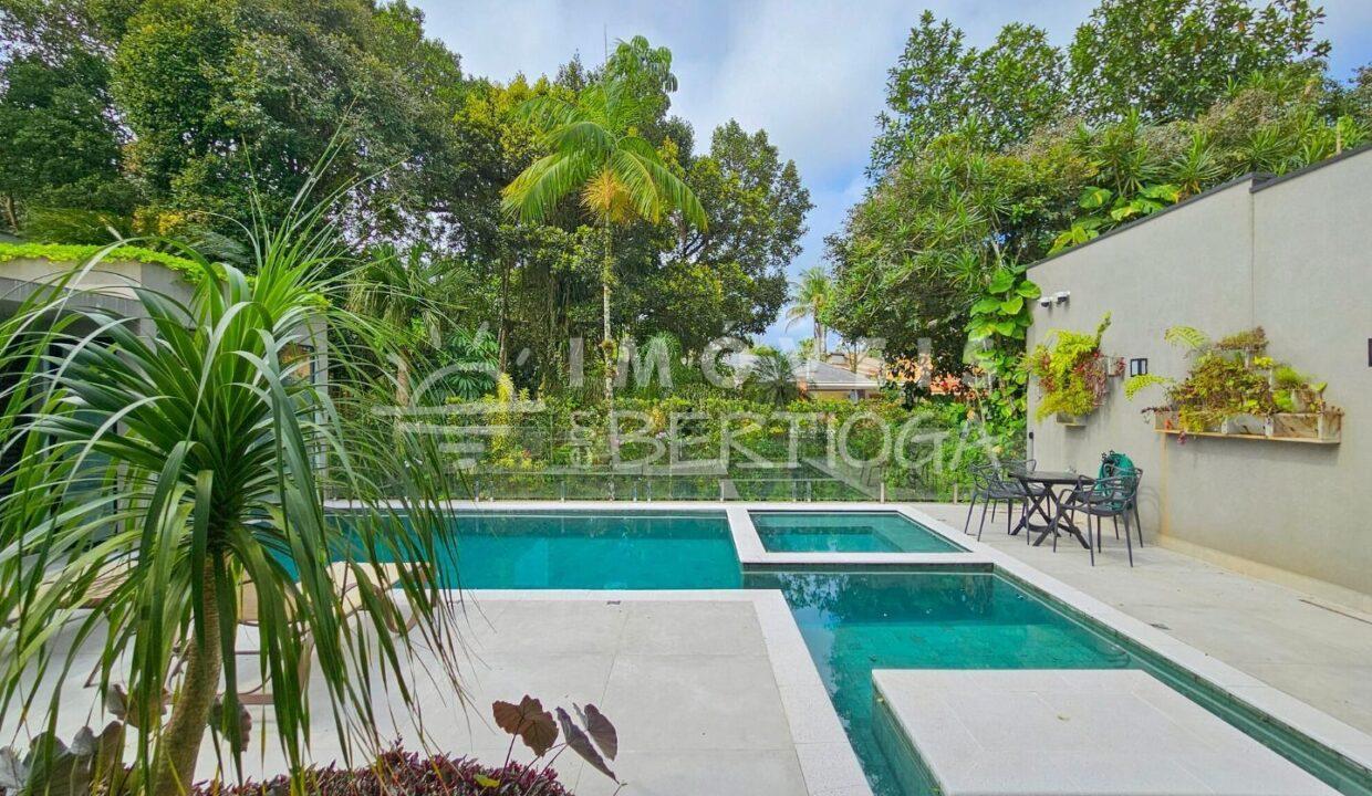 Casa-venda-BERTIOGA-RIVIERA-DE-SAO-LOURENCO-CA0283R-imobiliaria-na-riviera-imobiliaria-bertioga-2025-06-26_14-05-09_foto_rm-17