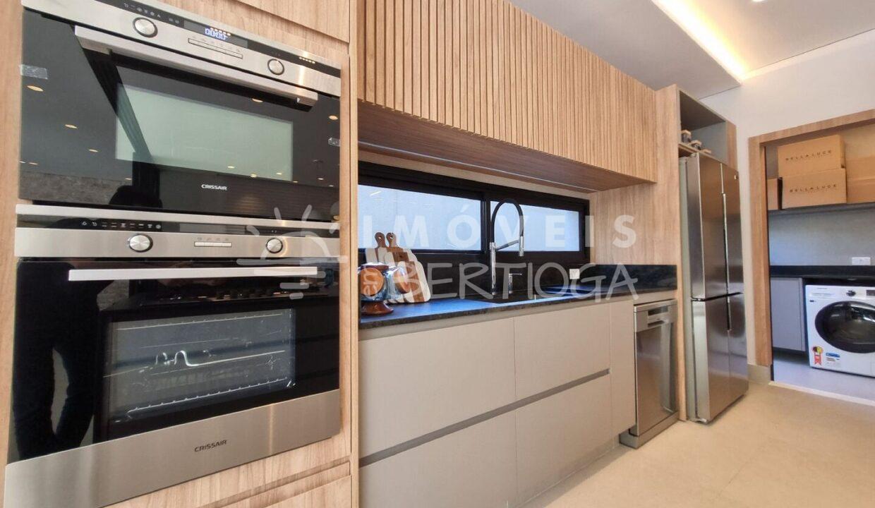 Casa-venda-BERTIOGA-RIVIERA-DE-SAO-LOURENCO-CA0300R-imobiliaria-na-riviera-imobiliaria-bertioga-2025-06-25_21-14-35_foto_rm-12