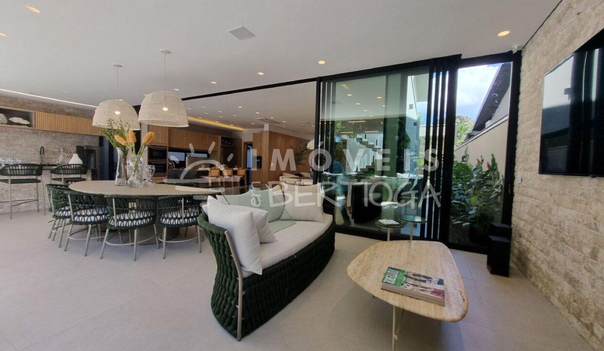 Casa-venda-BERTIOGA-RIVIERA-DE-SAO-LOURENCO-CA0300R-imobiliaria-na-riviera-imobiliaria-bertioga-2025-06-25_21-14-35_foto_rm-23