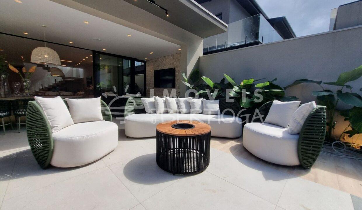 Casa-venda-BERTIOGA-RIVIERA-DE-SAO-LOURENCO-CA0300R-imobiliaria-na-riviera-imobiliaria-bertioga-2025-06-25_21-14-35_foto_rm-31