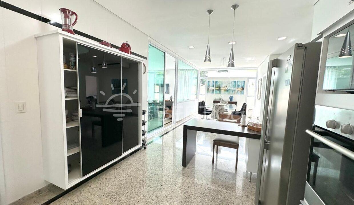 Casa-venda-BERTIOGA-RIVIERA-DE-SAO-LOURENCO-CA1311R-imobiliaria-na-riviera-imobiliaria-bertioga-2025-06-28_01-59-51_foto_rm-6