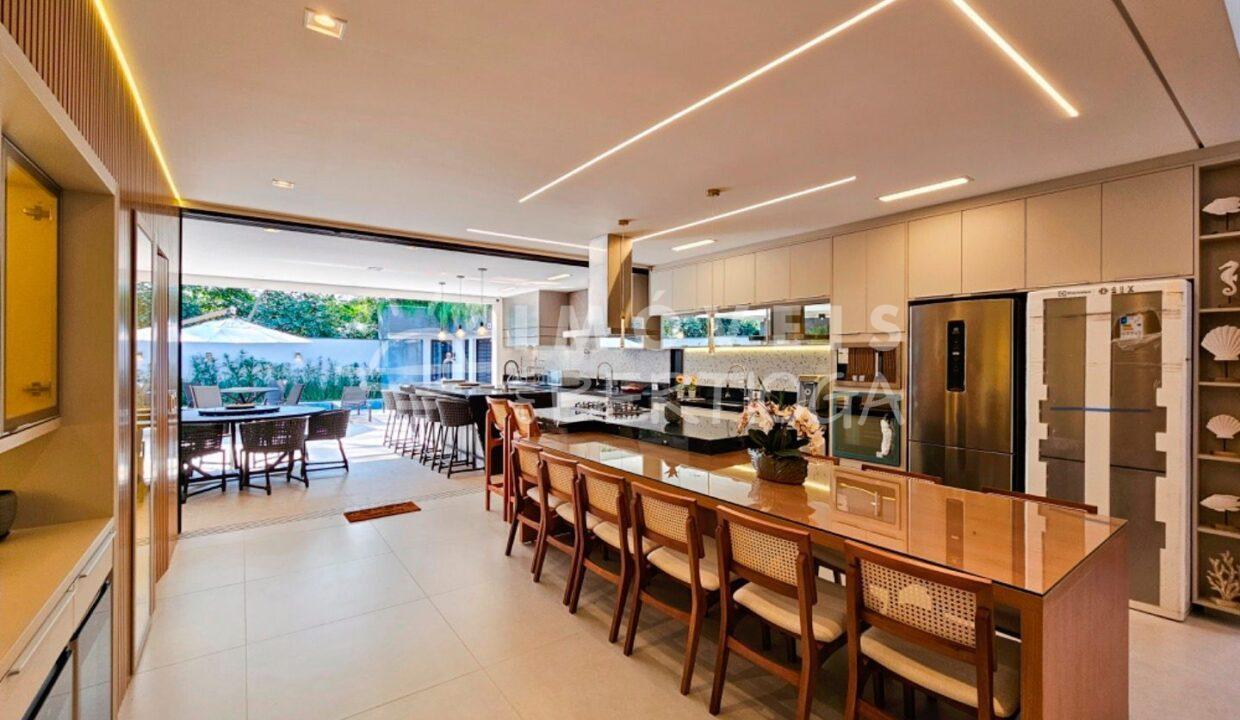 Casa-venda-BERTIOGA-RIVIERA-DE-SAO-LOURENCO-CA1335R-imobiliaria-na-riviera-imobiliaria-bertioga-2025-06-28_00-41-16_foto_rm-4