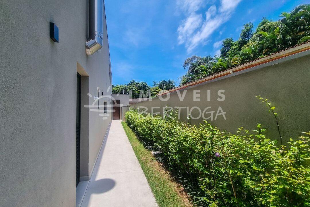 Casa-venda-BERTIOGA-RIVIERA-DE-SAO-LOURENCO-CA1392R-imobiliaria-na-riviera-imobiliaria-bertioga-2025-06-27_20-39-27_foto_rm-17