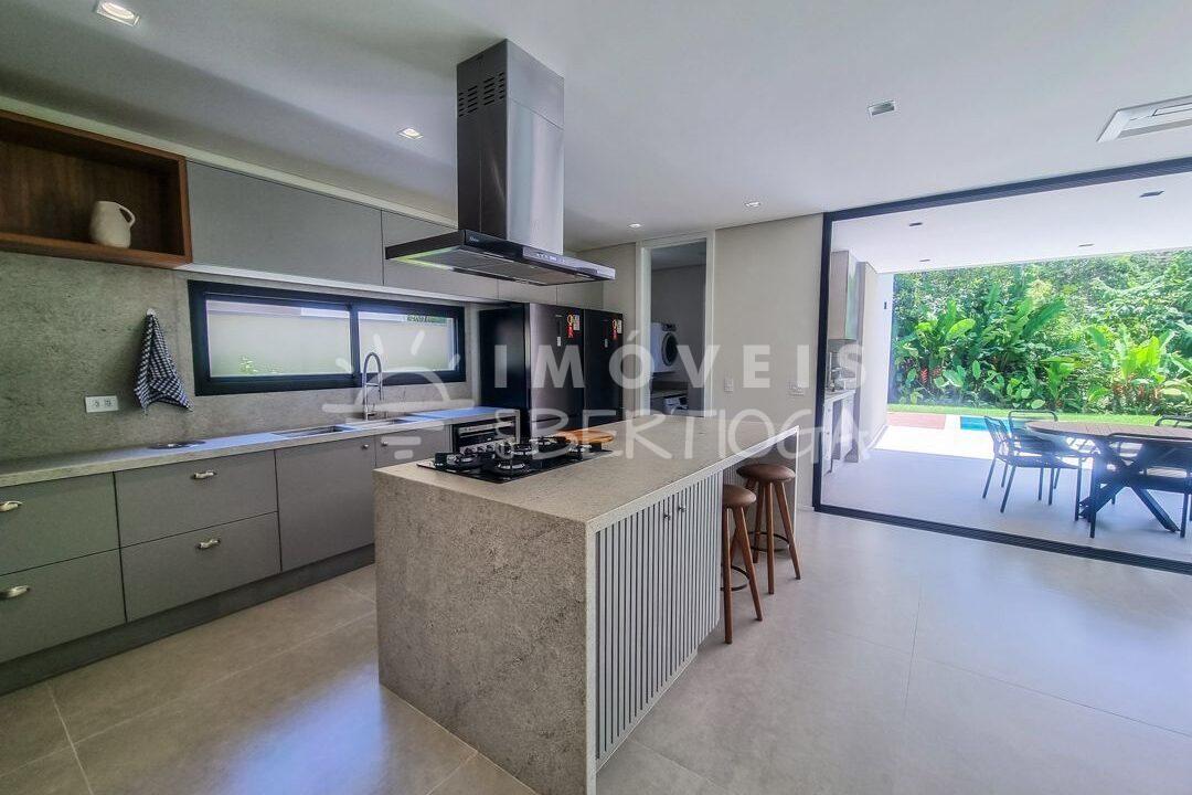 Casa-venda-BERTIOGA-RIVIERA-DE-SAO-LOURENCO-CA1392R-imobiliaria-na-riviera-imobiliaria-bertioga-2025-06-27_20-39-27_foto_rm-24