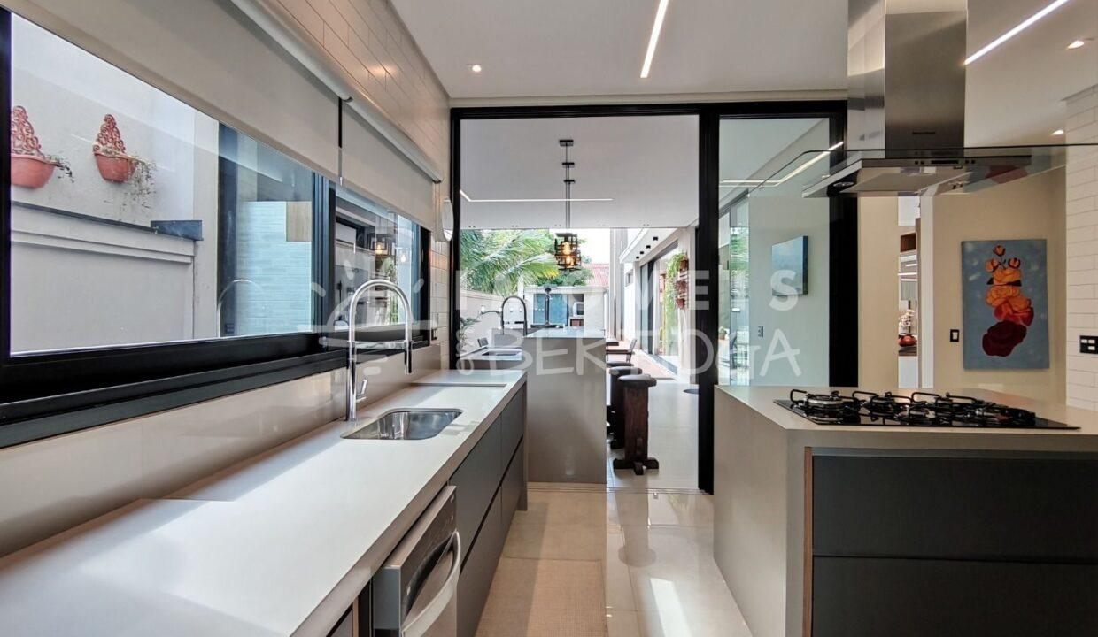 Casa-venda-BERTIOGA-RIVIERA-DE-SAO-LOURENCO-CA1408R-imobiliaria-na-riviera-imobiliaria-bertioga-2025-06-27_20-05-09_foto_rm-34