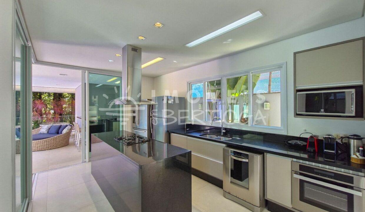 Casa-venda-BERTIOGA-RIVIERA-DE-SAO-LOURENCO-CA1449R-imobiliaria-na-riviera-imobiliaria-bertioga-2025-06-25_21-49-50_foto_rm-6