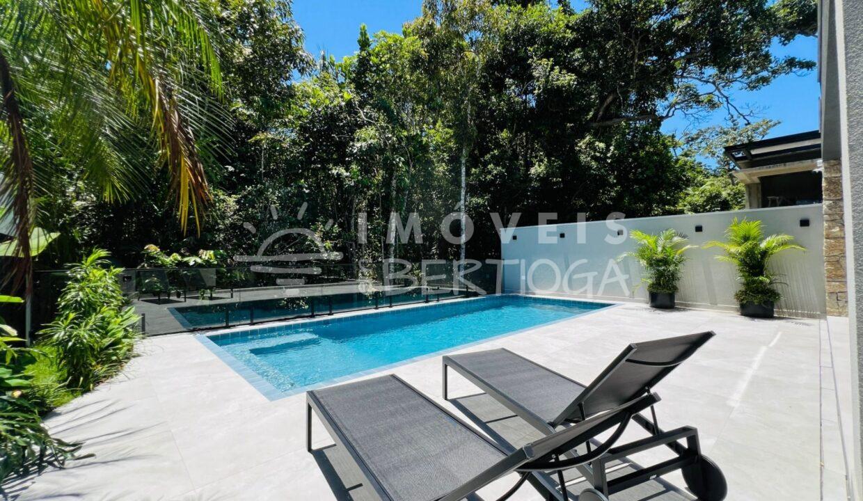 Casa-venda-BERTIOGA-RIVIERA-DE-SAO-LOURENCO-CA1560R-imobiliaria-na-riviera-imobiliaria-bertioga-2025-06-25_23-22-57_foto_rm-16