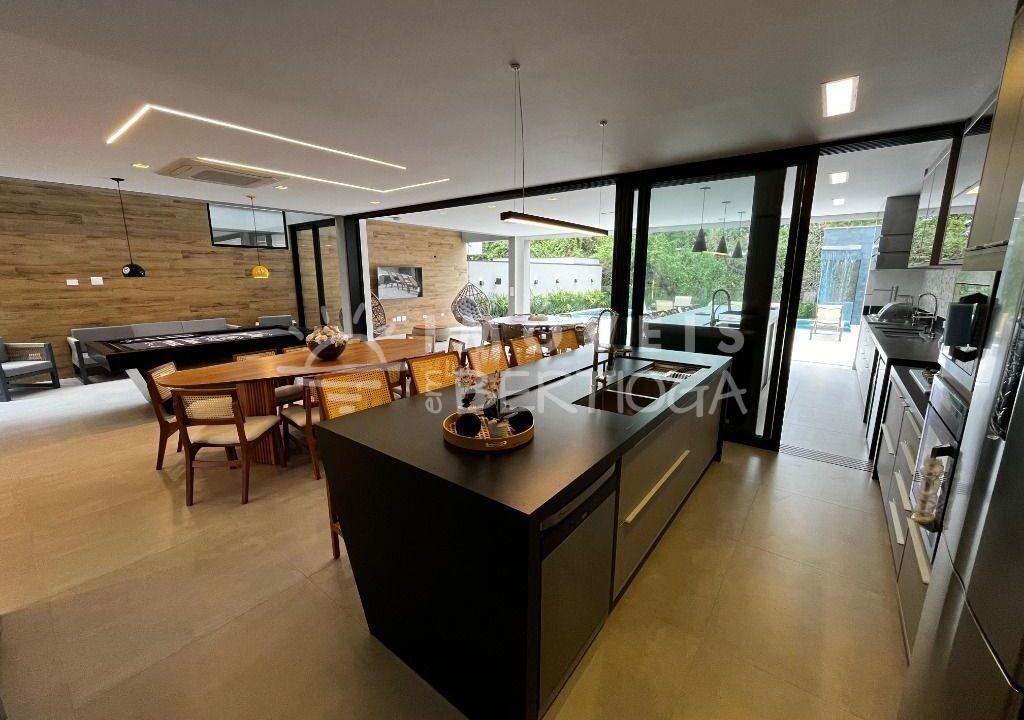 Casa-venda-BERTIOGA-RIVIERA-DE-SAO-LOURENCO-CA1568R-imobiliaria-na-riviera-imobiliaria-bertioga-2025-06-28_03-01-49_foto_rm-11