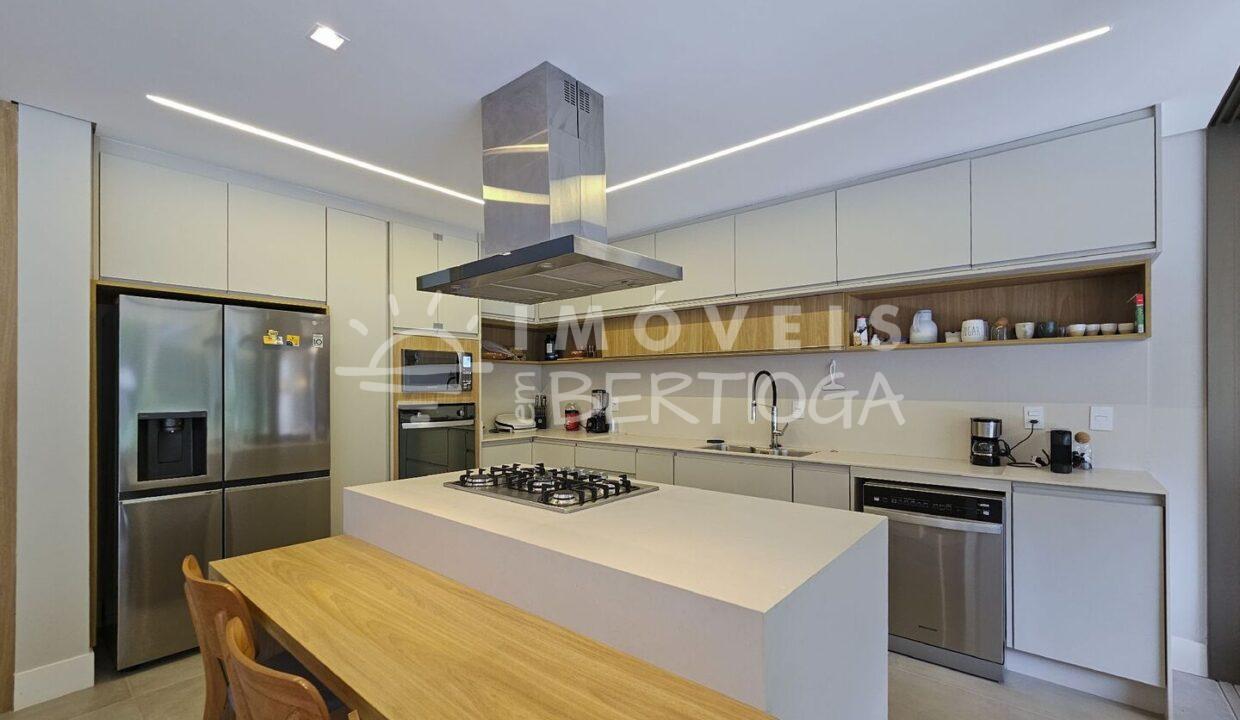 Casa-venda-BERTIOGA-RIVIERA-DE-SAO-LOURENCO-CA1596R-imobiliaria-na-riviera-imobiliaria-bertioga-2025-06-26_20-27-51_foto_rm-13