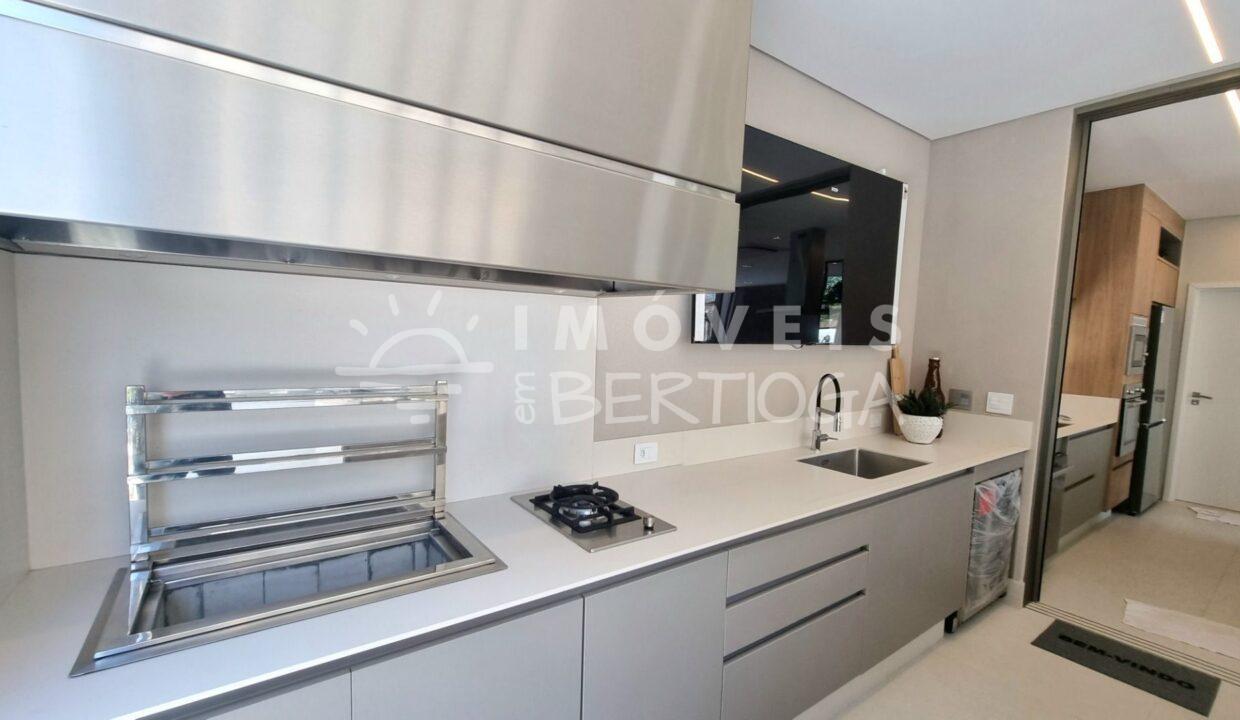 Casa-venda-BERTIOGA-RIVIERA-DE-SAO-LOURENCO-CA1616R-imobiliaria-na-riviera-imobiliaria-bertioga-2025-06-25_22-39-33_foto_rm-4