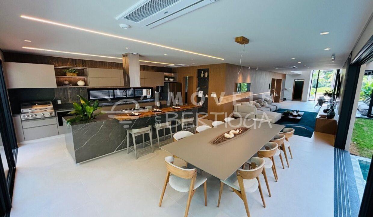 Casa-venda-BERTIOGA-RIVIERA-DE-SAO-LOURENCO-CA1659R-imobiliaria-na-riviera-imobiliaria-bertioga-2025-06-27_14-28-51_foto_rm-13