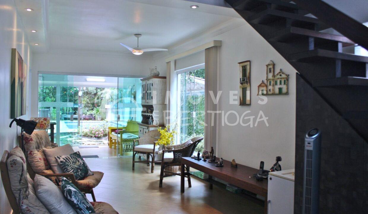 Casa-venda-BERTIOGA-RIVIERA-DE-SAO-LOURENCO-CA1676R-imobiliaria-na-riviera-imobiliaria-bertioga-2025-06-27_10-21-23_foto_rm-2