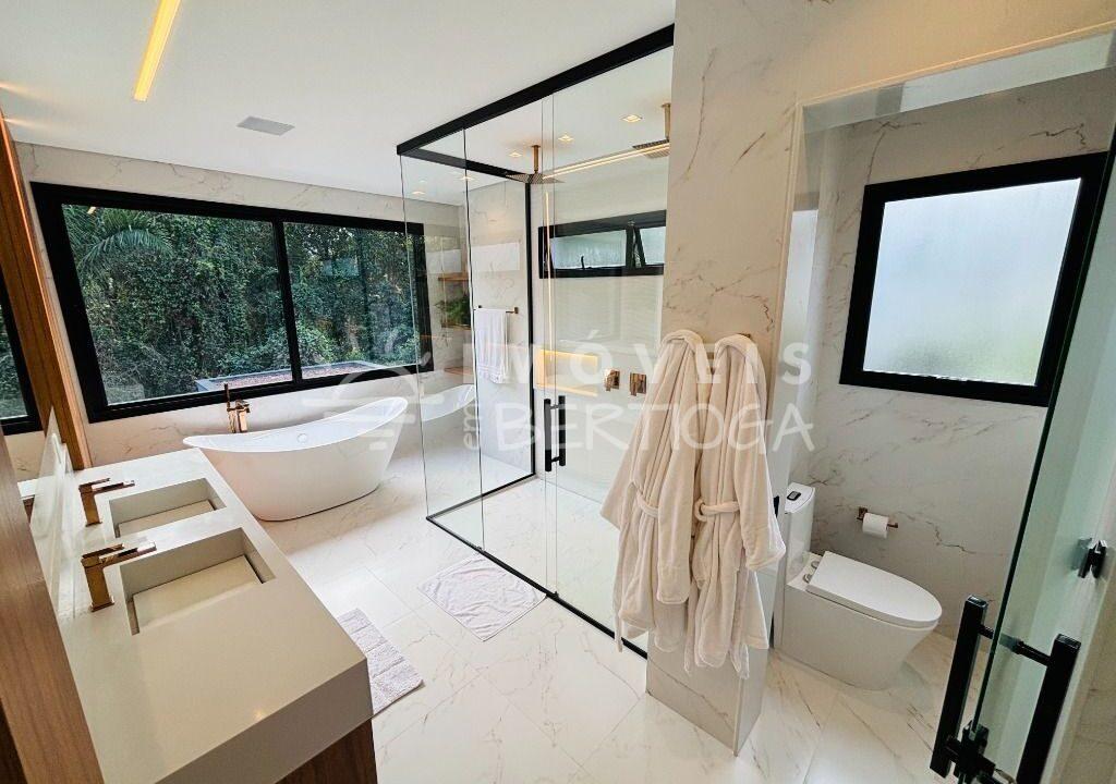 Casa-venda-BERTIOGA-RIVIERA-DE-SAO-LOURENCO-CA1687R-imobiliaria-na-riviera-imobiliaria-bertioga-2025-06-27_09-45-15_foto_rm-28