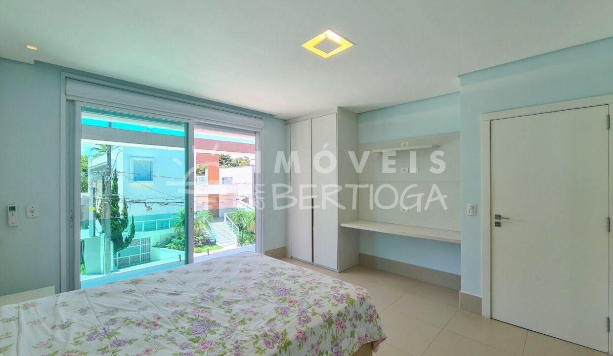 Casa-venda-BERTIOGA-RIVIERA-DE-SAO-LOURENCO-CA1689R-imobiliaria-na-riviera-imobiliaria-bertioga-2025-06-27_12-09-51_foto_rm-23