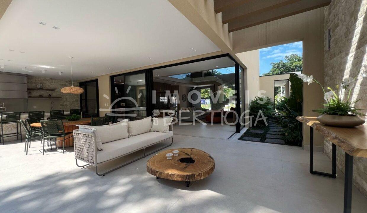 Casa-venda-BERTIOGA-RIVIERA-DE-SAO-LOURENCO-CA1746R-imobiliaria-na-riviera-imobiliaria-bertioga-2025-06-26_05-27-01_foto_rm-14