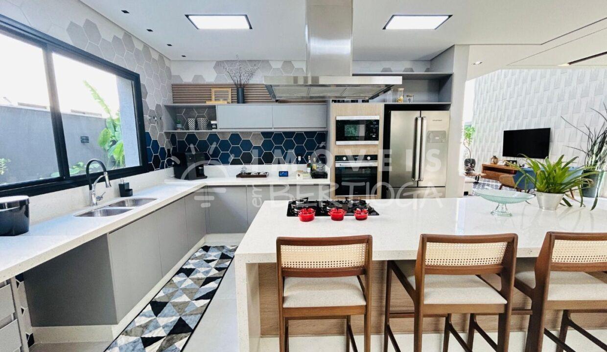 Casa-venda-BERTIOGA-RIVIERA-DE-SAO-LOURENCO-CA1751R-imobiliaria-na-riviera-imobiliaria-bertioga-2025-06-27_23-20-37_foto_rm-17