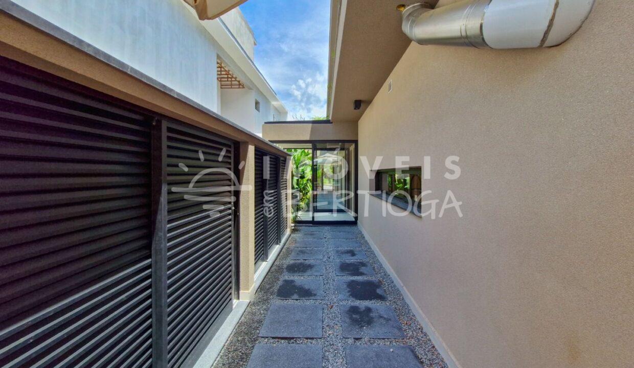 Casa-venda-Bertioga-Riviera-Modulo-11-CA0357G-imobiliaria-bertioga-2025-06-30_21-35-48_foto_gi-3