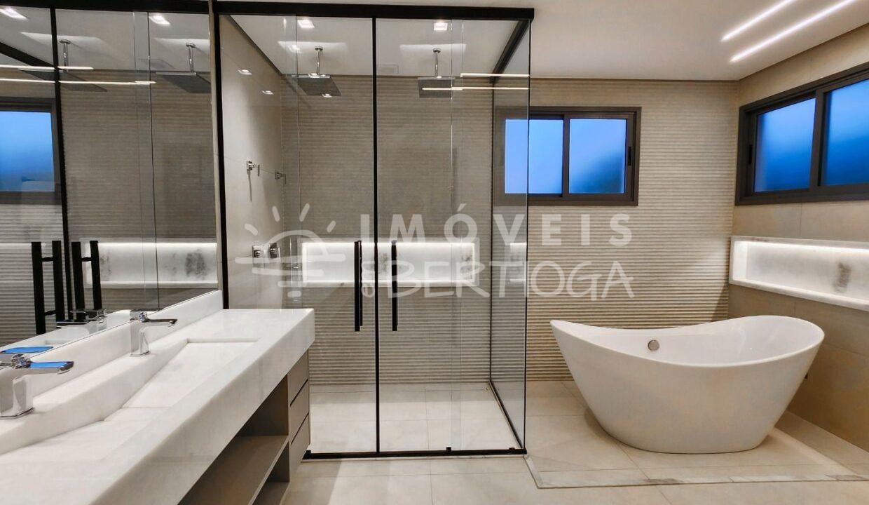 Casa-venda-Bertioga-Riviera-Modulo-11-CA0358G-imobiliaria-bertioga-2025-06-30_21-35-48_foto_gi-45