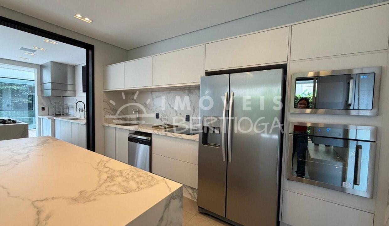 Casa-venda-Bertioga-Riviera-Modulo-11-CA0359G-imobiliaria-bertioga-2025-06-30_21-19-04_foto_gi-6
