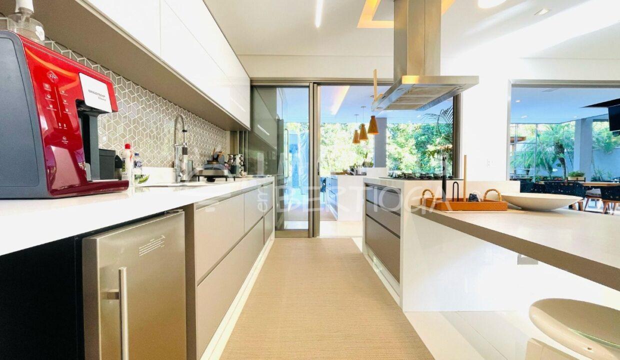 Casa-venda-Bertioga-Riviera-Modulo-12-CA0349G-imobiliaria-bertioga-2025-06-30_22-09-35_foto_gi-11