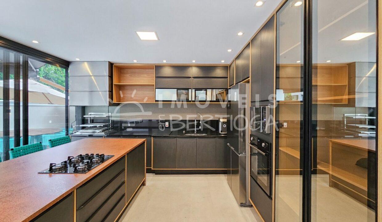 Casa-venda-Bertioga-Riviera-Modulo-24-CA0348G-imobiliaria-bertioga-2025-06-30_22-36-56_foto_gi-8