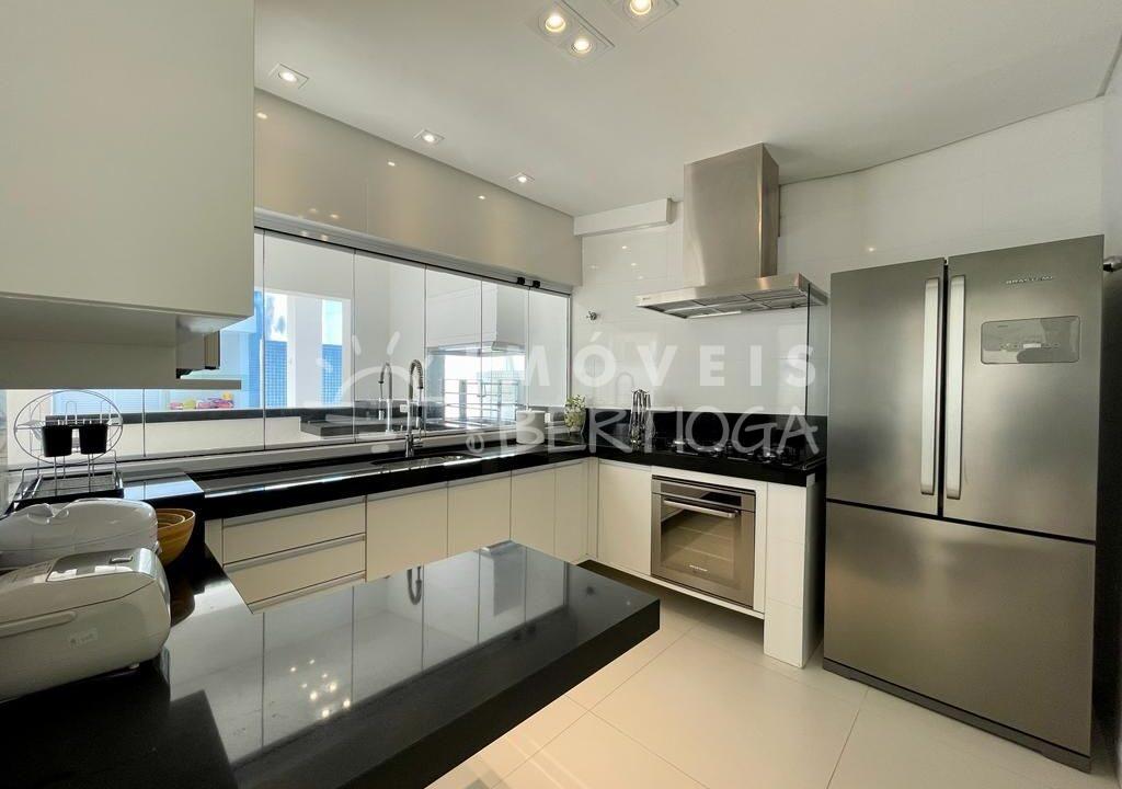 Casa-venda-Bertioga-Riviera-Modulo-26-CA0242G-imobiliaria-bertioga-2025-07-01_13-04-21_foto_gi-11