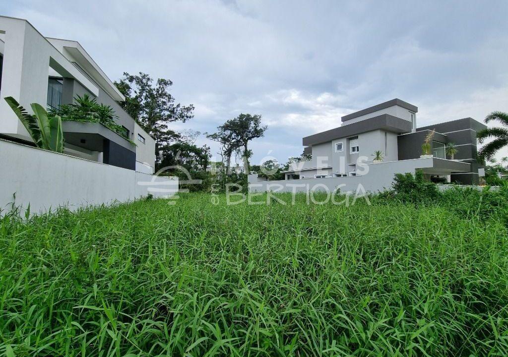 Terreno-venda-BERTIOGA-RIVIERA-DE-SAO-LOURENCO-TE1139R-imobiliaria-na-riviera-imobiliaria-bertioga-2025-06-28_08-01-38_foto_rm-1