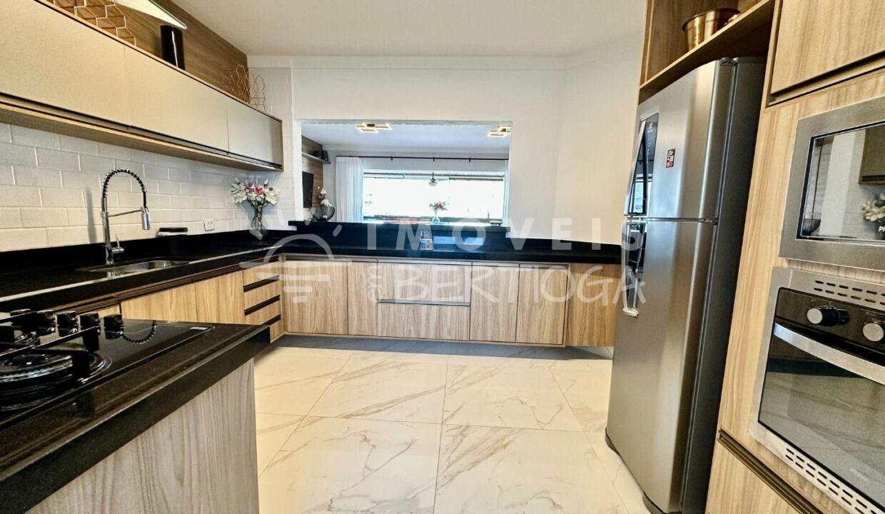 Apartamento-venda-Bertioga-Riviera-Modulo-3-AP0142G-imobiliaria-bertioga-2025-07-01_22-31-54_foto_gi-12