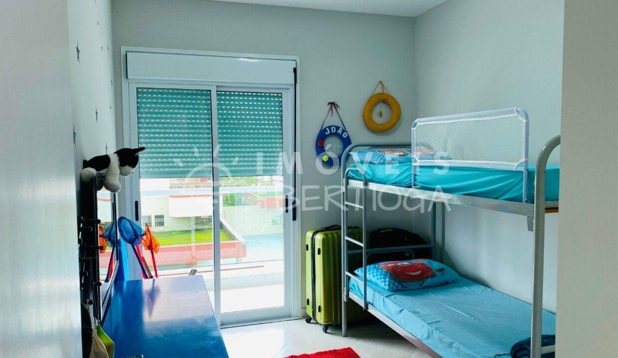 Apartamento-venda-Bertioga-Riviera-Modulo-3-AP0252G-imobiliaria-bertioga-2025-07-01_20-42-02_foto_gi-16