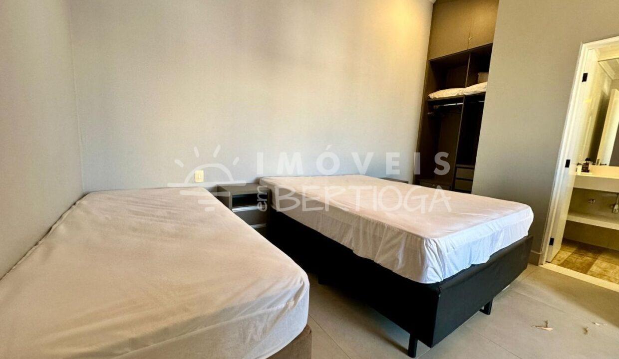 Apartamento-venda-Bertioga-Riviera-Modulo-6-AP0216G-imobiliaria-bertioga-2025-07-01_21-18-25_foto_gi-8
