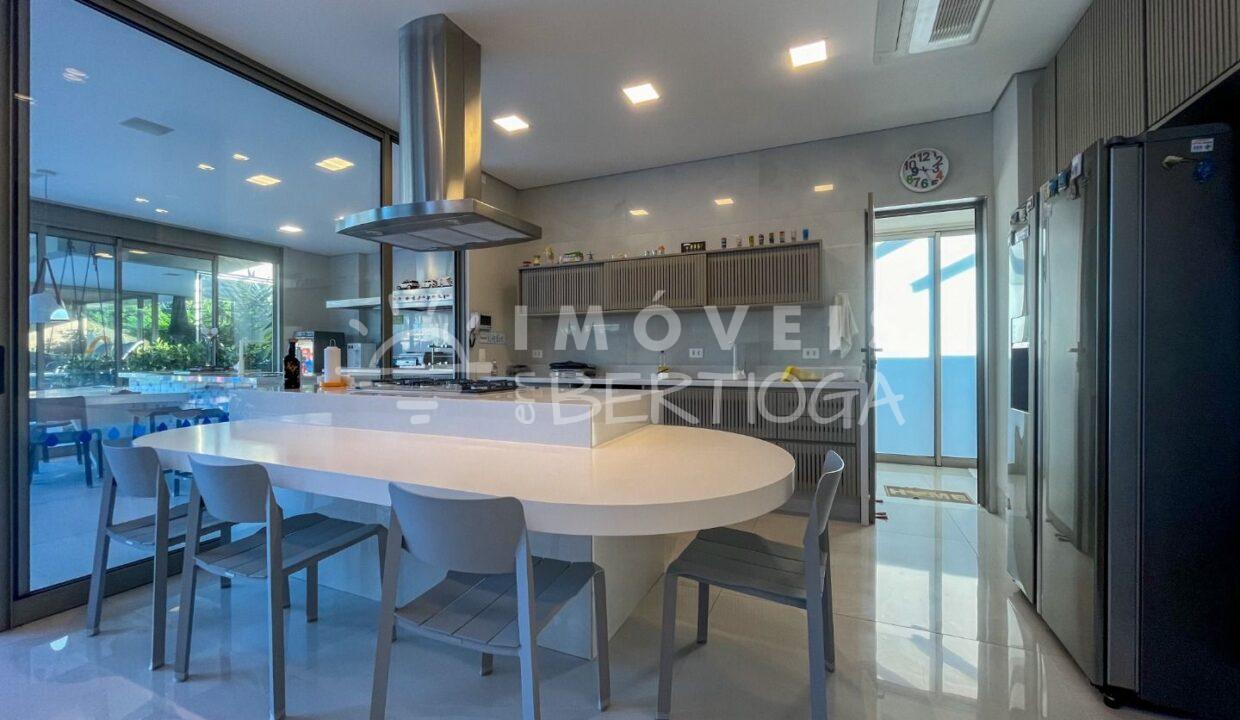 Casa-venda-Bertioga-Riviera-Modulo-12-CA0064G-imobiliaria-bertioga-2025-07-01_21-58-26_foto_gi-8