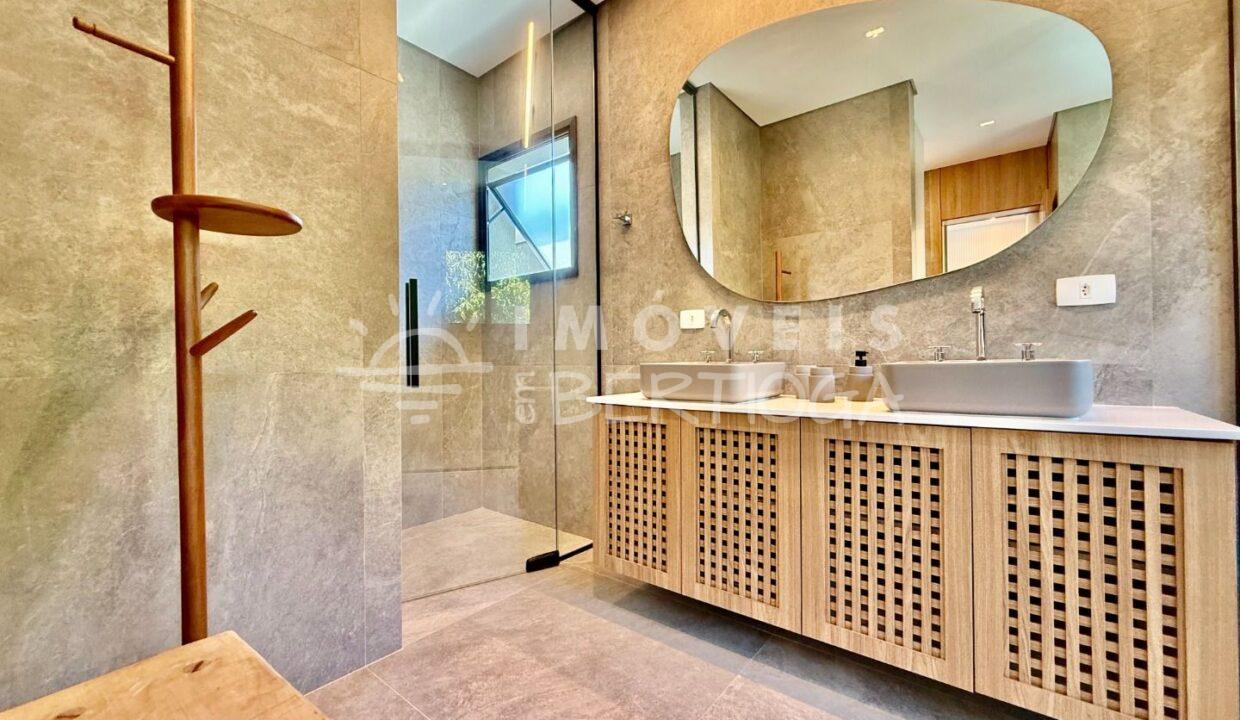 Casa-venda-Bertioga-Riviera-Modulo-16-CA0140G-imobiliaria-bertioga-2025-07-01_20-00-42_foto_gi-29