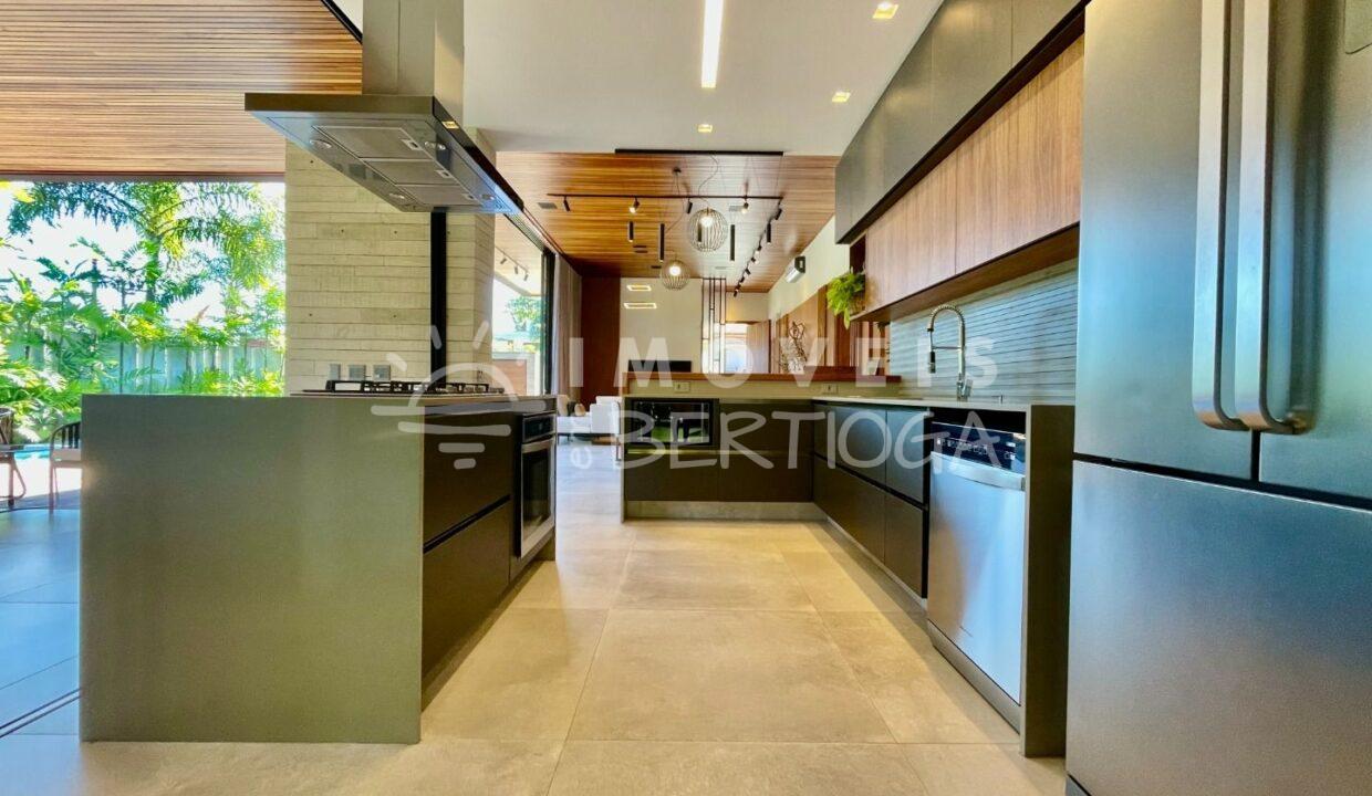 Casa-venda-Bertioga-Riviera-Modulo-24-CA0001G-imobiliaria-bertioga-2025-07-01_23-37-33_foto_gi-11