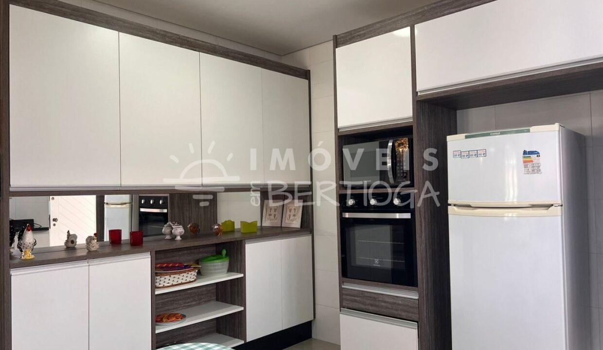 Casa-venda-Bertioga-Riviera-Modulo-30-CA0141G-imobiliaria-bertioga-2025-07-01_19-53-49_foto_gi-9