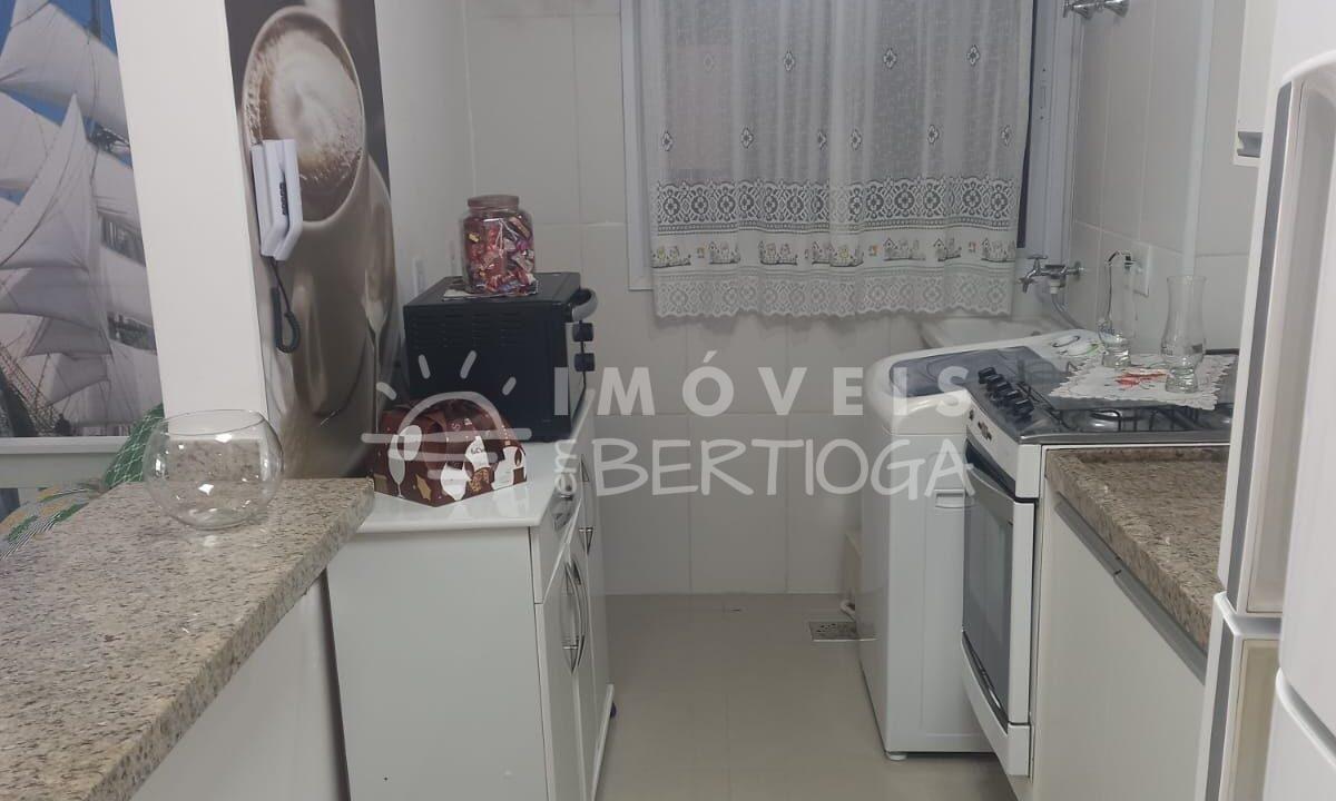 Apartamento-venda-BERTIOGA-CENTRO-01970AV-imobiliaria-na-riviera-imobiliaria-bertioga-2025-08-20_12-31-36_foto_ra-6