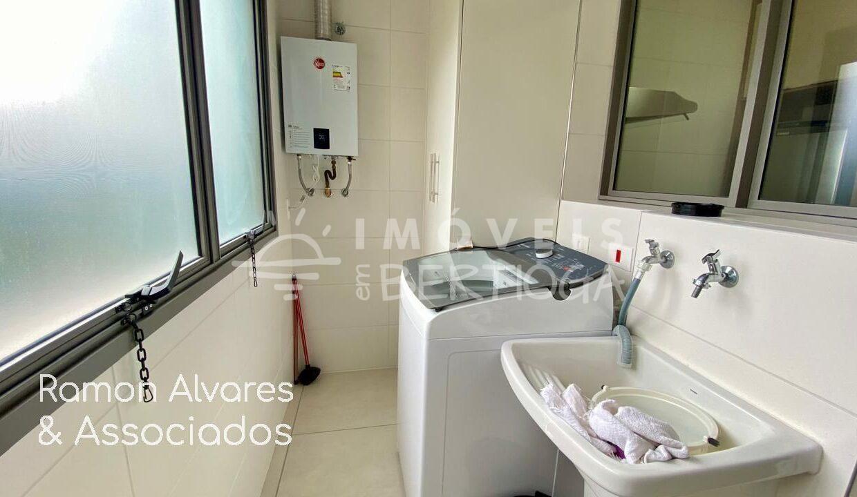 Apartamento-venda-BERTIOGA-CENTRO-02020AV-imobiliaria-na-riviera-imobiliaria-bertioga-2025-08-20_12-37-30_foto_ra-21