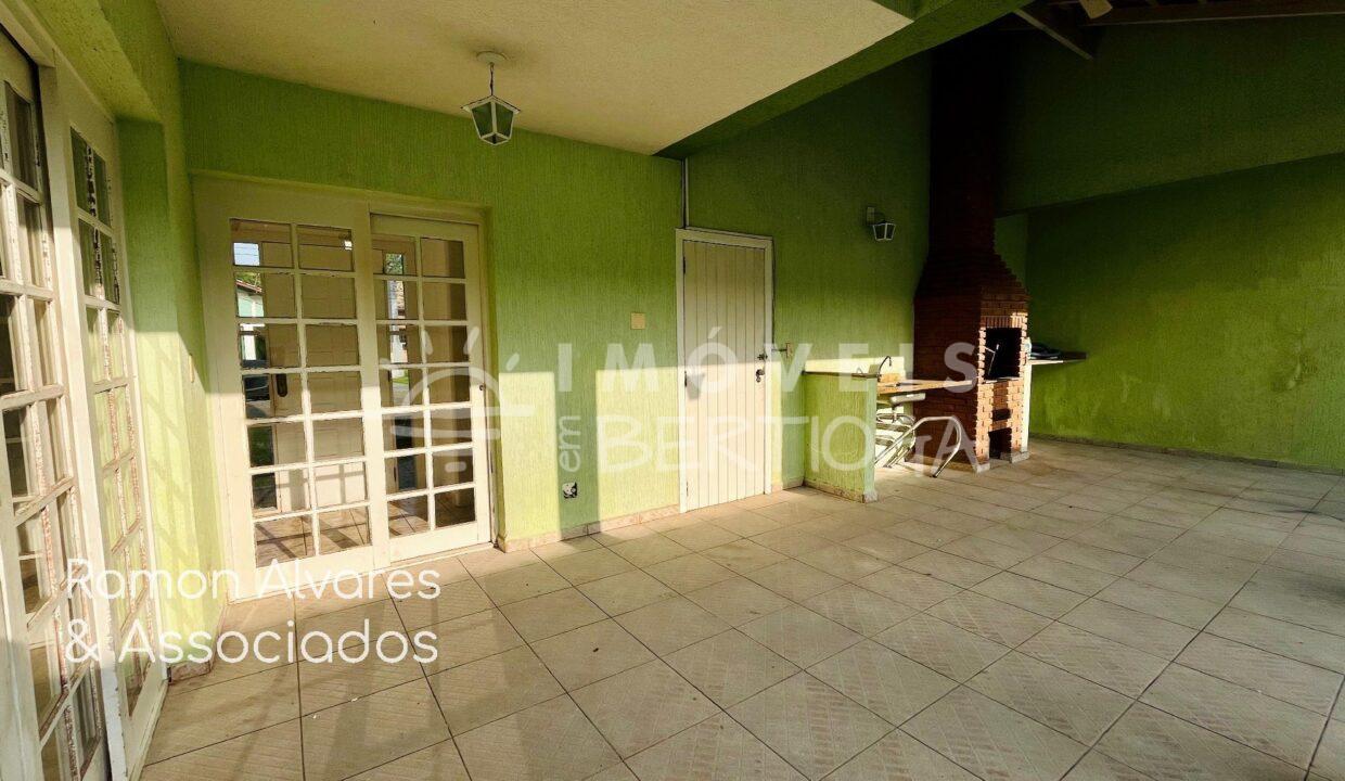 Casa-venda-BERTIOGA-CENTER-VILLE-02132AV-imobiliaria-na-riviera-imobiliaria-bertioga-2025-08-20_13-13-29_foto_ra-1