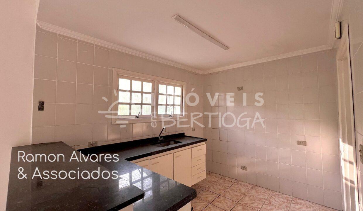 Casa-venda-BERTIOGA-CENTER-VILLE-02132AV-imobiliaria-na-riviera-imobiliaria-bertioga-2025-08-20_13-13-29_foto_ra-12