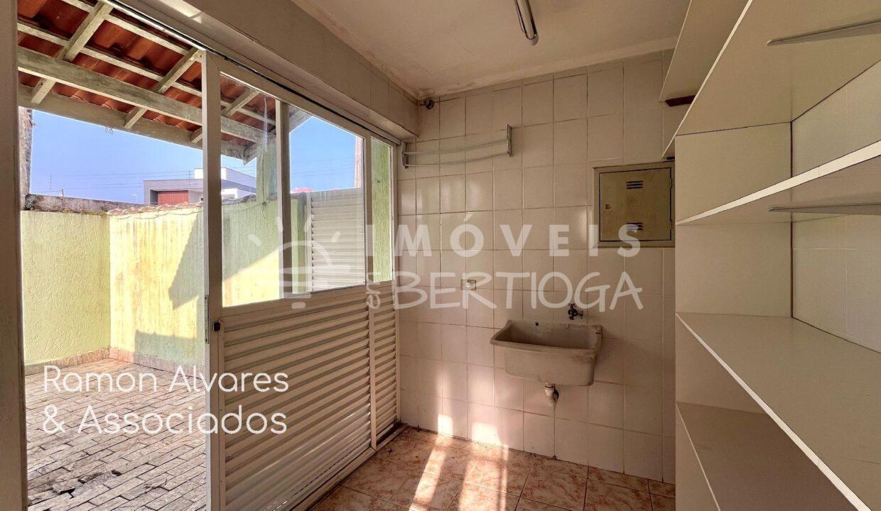 Casa-venda-BERTIOGA-CENTER-VILLE-02132AV-imobiliaria-na-riviera-imobiliaria-bertioga-2025-08-20_13-13-29_foto_ra-6