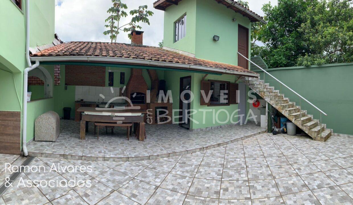 Casa-venda-BERTIOGA-CENTRO-01861AV-imobiliaria-na-riviera-imobiliaria-bertioga-2025-08-20_11-53-25_foto_ra-2