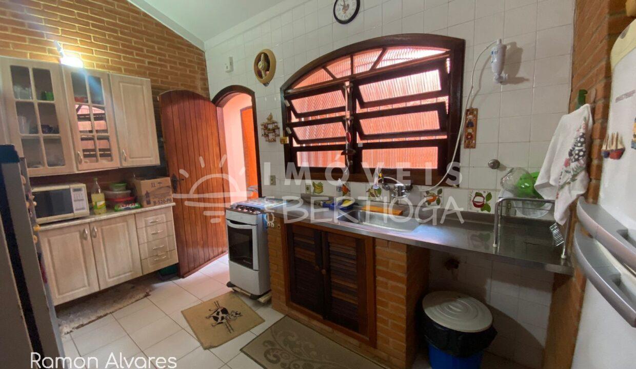 Casa-venda-BERTIOGA-CENTRO-01924AV-imobiliaria-na-riviera-imobiliaria-bertioga-2025-08-20_12-08-56_foto_ra-11