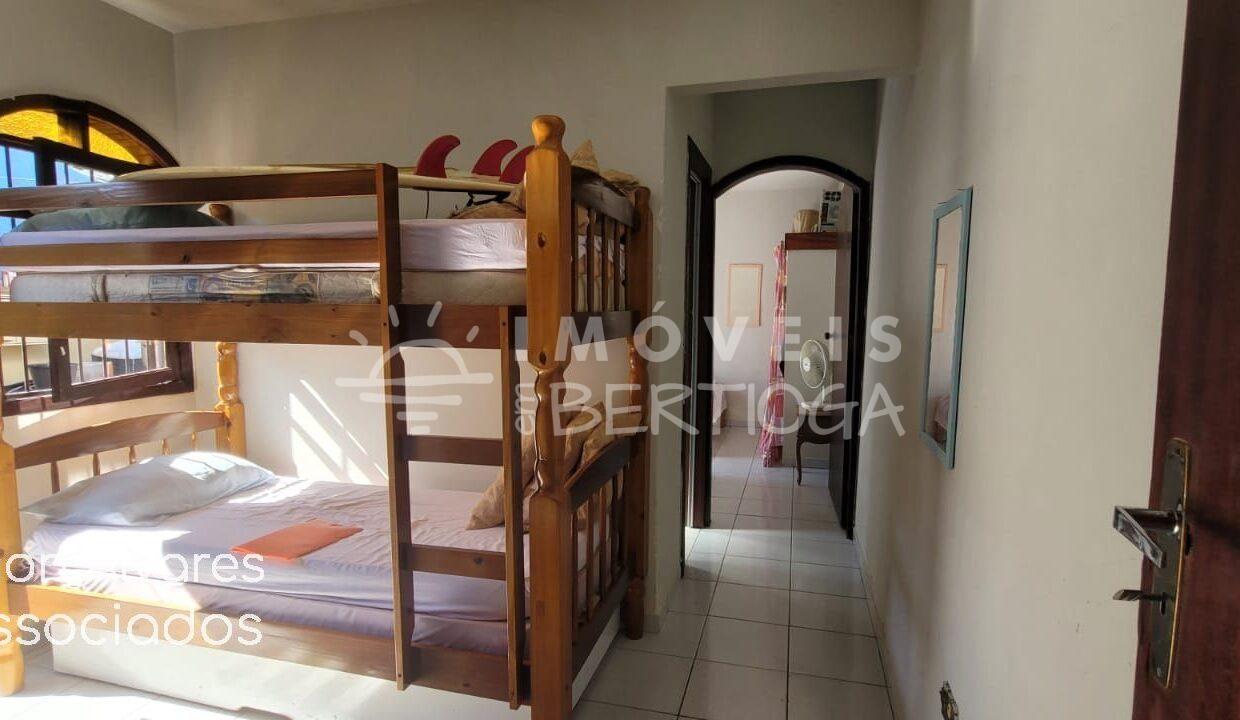 Casa-venda-BERTIOGA-CENTRO-02040AV-imobiliaria-na-riviera-imobiliaria-bertioga-2025-08-20_12-46-10_foto_ra-21