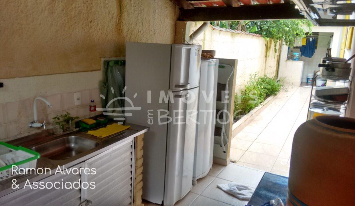 Casa-venda-BERTIOGA-CENTRO-02057AV-imobiliaria-na-riviera-imobiliaria-bertioga-2025-08-20_12-54-05_foto_ra-22