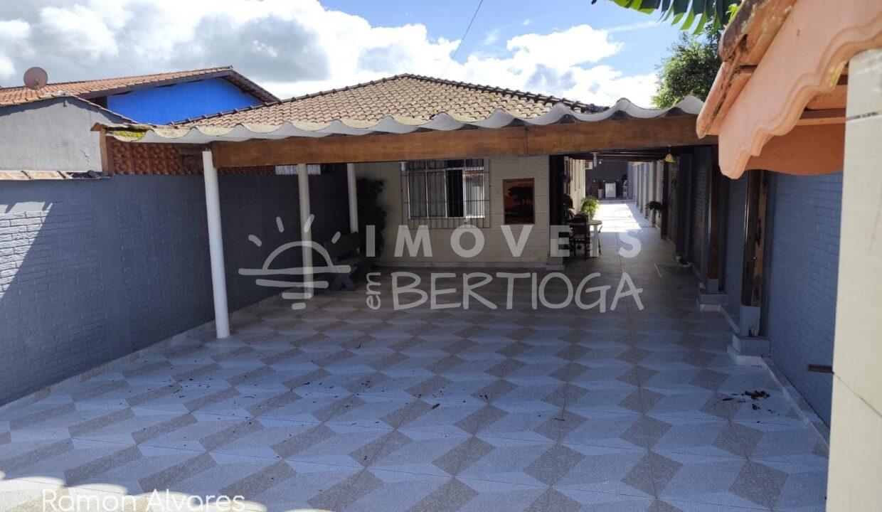 Casa-venda-BERTIOGA-CENTRO-02192AV-imobiliaria-na-riviera-imobiliaria-bertioga-2025-08-20_13-26-49_foto_ra-1