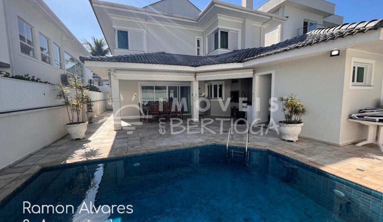Casa-venda-BERTIOGA-HANGA-ROA-II-02234AV-imobiliaria-na-riviera-imobiliaria-bertioga-2025-08-20_14-04-34_foto_ra-1