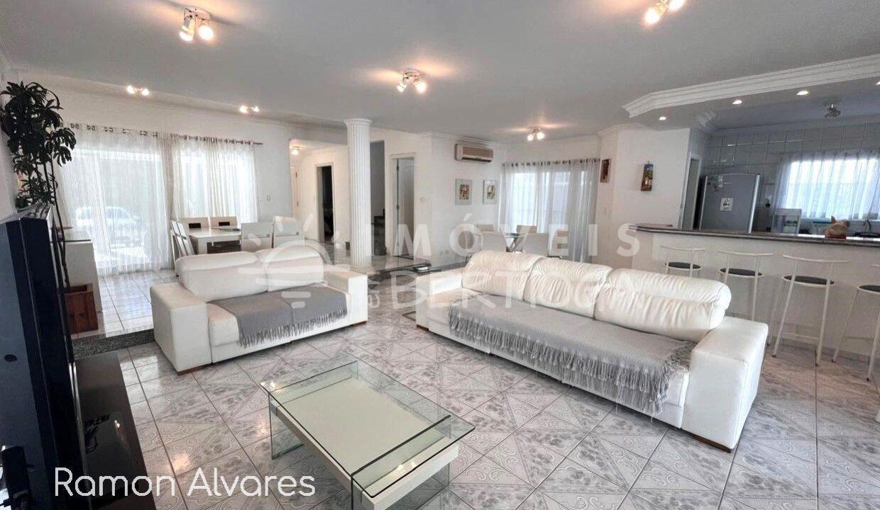 Casa-venda-BERTIOGA-HANGA-ROA-II-02234AV-imobiliaria-na-riviera-imobiliaria-bertioga-2025-08-20_14-04-34_foto_ra-11